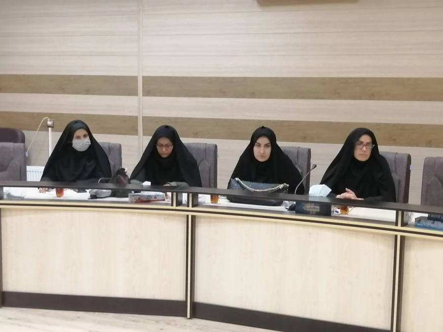 برگزاری جلسه شورای فرهنگی مدیریت امور پردیس های دانشگاه فرهنگیان استان ایلام (ویژه مراسم 13 آبان) 2