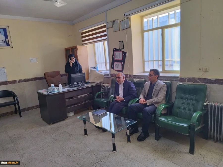 بازدید دکتر رمضان پیری سرپرست مدیریت امور پردیس های دانشگاه فرهنگیان استان ایلام از مدارس مجری کارورزی 7