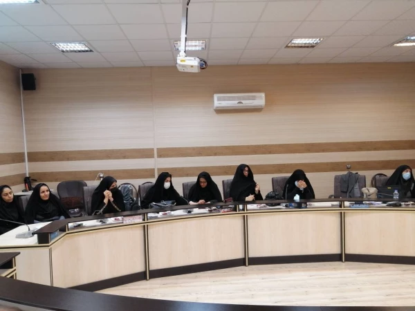 برگزاری نشست جهاد تبیین در دانشگاه فرهنگیان ایلام 3