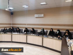 آیین گرامیداشت هفته پژوهش و تجلیل از پژوهشگران برگزیده استانی در دانشگاه فرهنگیان استان ایلام 3