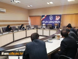 برگزاری جلسه شورای فرهنگی در مدیریت امور پردیس های دانشگاه فرهنگیان استان ایلام 4