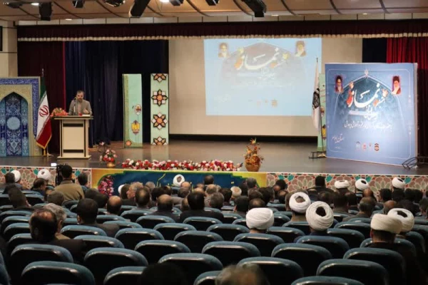 برگزاری هفتمین اجلاس استانی نماز با همکاری دانشگاه فرهنگیان و اداره کل آموزش و پرورش استان ایلام 6