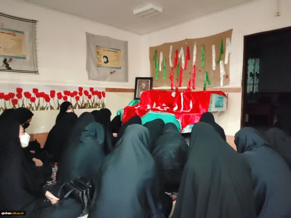 برگزاری مراسم وحدت حوزه و دانشگاه و استقبال از پیکر شهدای گمنام 5