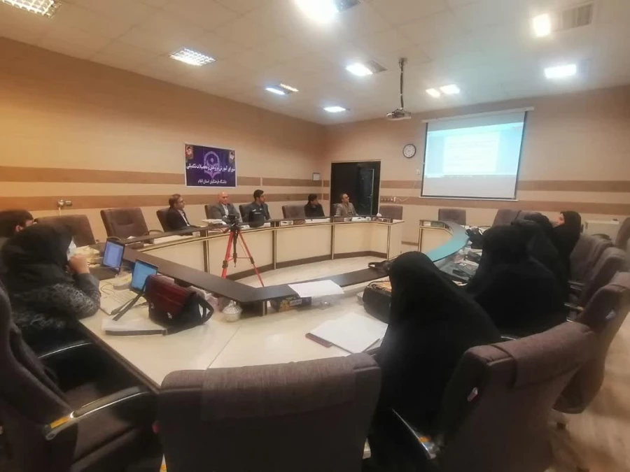 برگزاری دوره توجیهی درس کارورزی 4 در دانشگاه فرهنگیان استان ایلام 5