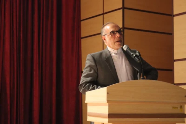 برگزاری مراسم بزرگداشت مقام شامخ معلم و دهه سرآمدی آموزش در دانشگاه فرهنگیان استان ایلام 5