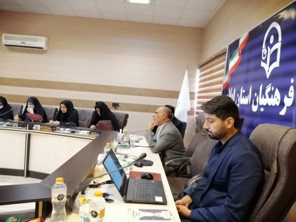 دفتر هم اندیشی و بسیج اساتید دانشگاه فرهنگیان استان ایلام برگزار نمود: 14