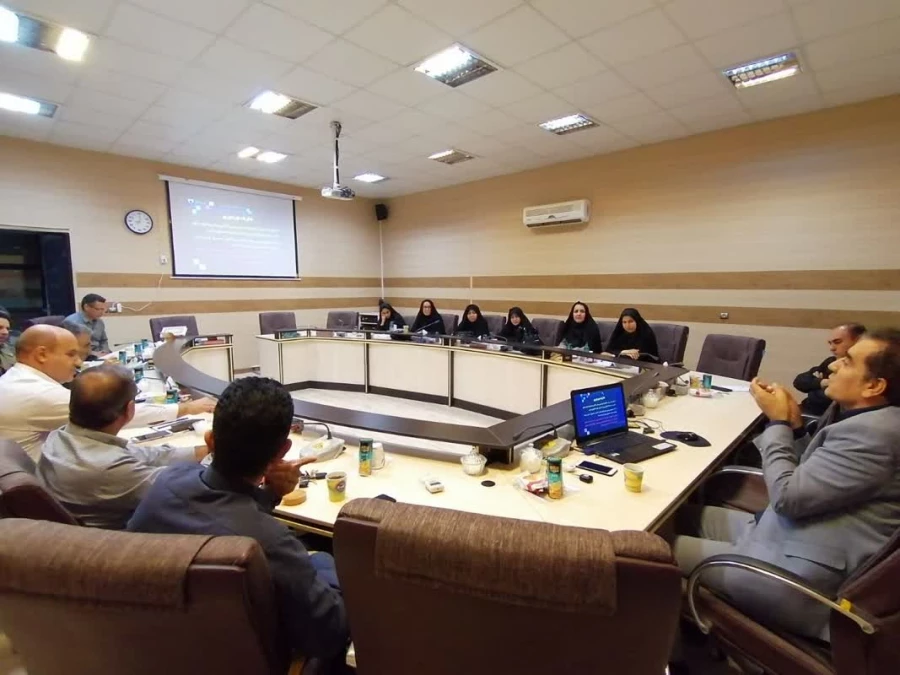 برگزاری کارگاه آموزشی بهره وری و تکنیک های اندازه گیری آن 3