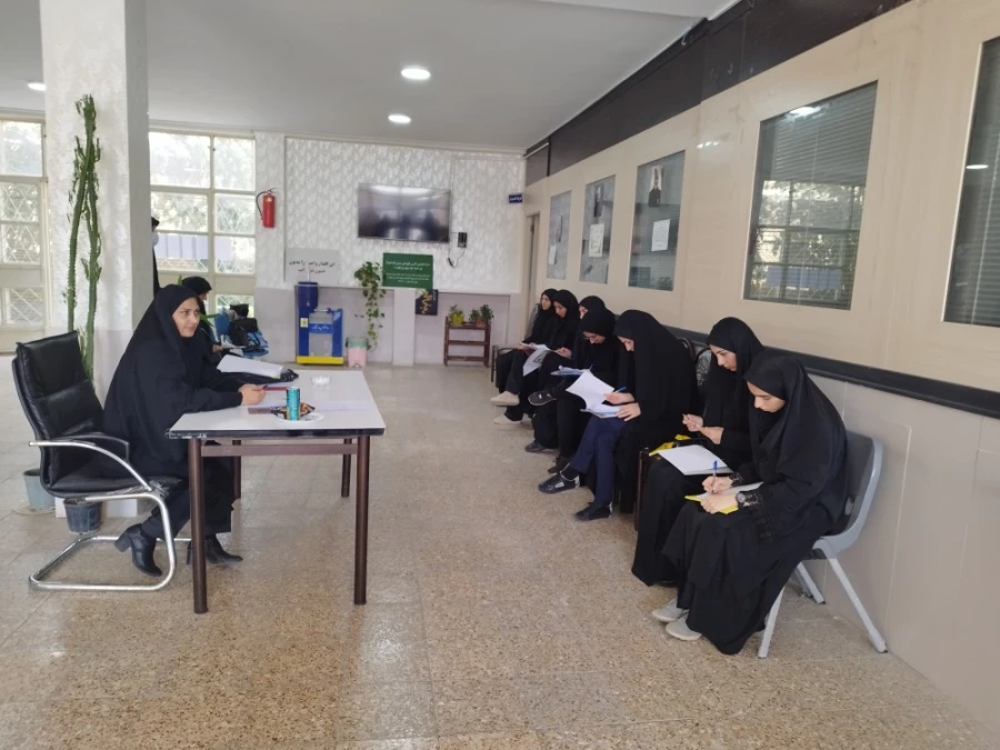 بررسی صلاحیت اختصاصی داوطلبان چند برابر ظرفیت دانشگاه فرهنگیان و تربیت دبیر شهید رجایی در دانشگاه فرهنگیان استان ایلام 7