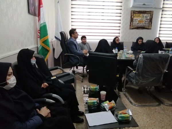 کارگاه آموزشی کارورزی معلمان راهنما  توسط گروه آموزشی دانشگاه برگزار گردید

 2