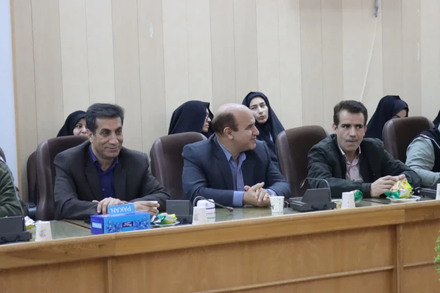 
نشست هم اندیشی ویژه اساتید: نقد اخلاق جنسی در غرب  2