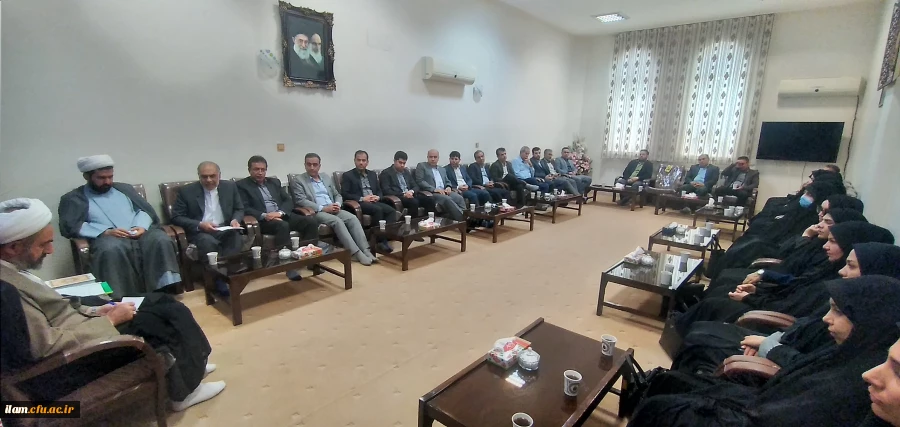 دیدار مسئولین، اساتید و کارکنان دانشگاه فرهنگیان استان ایلام با نماینده محترم و معزز ولی فقیه در استان و امام جمعه ایلام
