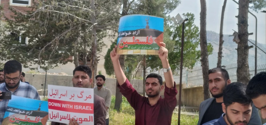 تجمع دانشجویان، کارکنان و اساتید دانشگاه فرهنگیان ایلام در محکومیت عملکرد شنیع  آمریکا در برخورد با دانشجویان و اساتید آزادی خواه حامی فلسطین 2