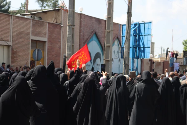 پایان ماموریت شهید محمدشفیع فیضی زاده بر شانه های مردم ایلام و دانشگاهیان 5