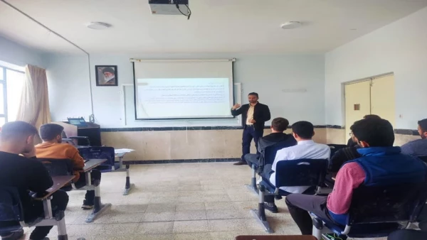 برگزاری کارگاه  پژوهشی چالش های دو زبانگی در نظام آموزشی ایران 2