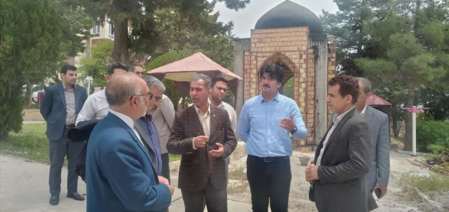 بازدید نماینده شورای اسلامی و معاونین شهرداری ایلام از دانشگاه فرهنگیان استان ایلام 8