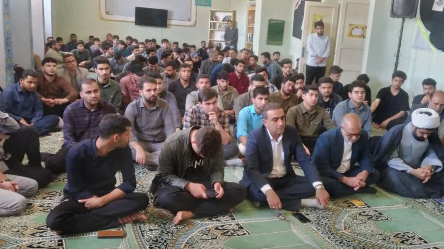 برگزاری ویژه برنامه دهه کرامت با حضور افتخاری خادمین حرم مطهر امام رضا(علیه السلام) 5