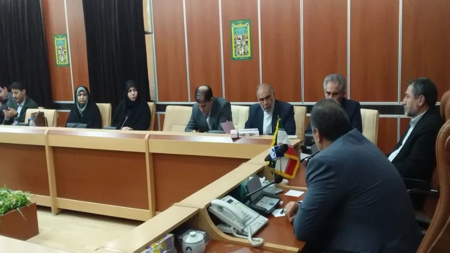 جلسه هیات امنای دانشگاه فرهنگیان استان ایلام با حضور استاندار ایلام و اعضا  برگزار شد. 3