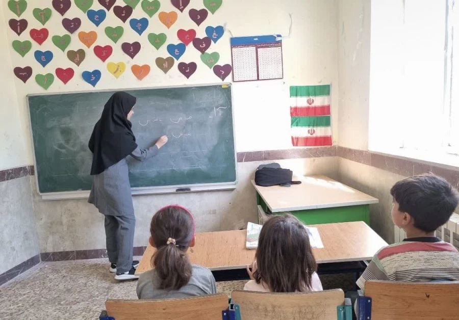 برگزاری اردوی جهادی در روستاهای شهرستان چرداول 5