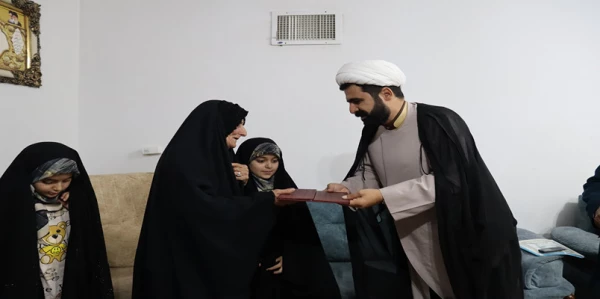 دیدار با خانواده شهید علی اصغر لطفی به منظور تکریم خانواده شهدای دانشجومعلم   2