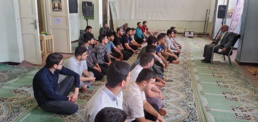 برگزاری مراسم آغاز سال تحصیلی ۱۴۰۴-۱۴۰۳ 4