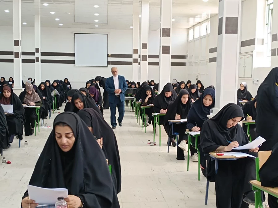 برگزاری «آزمون جامع» مهارت آموزان در دانشگاه فرهنگیان استان ایلام 6