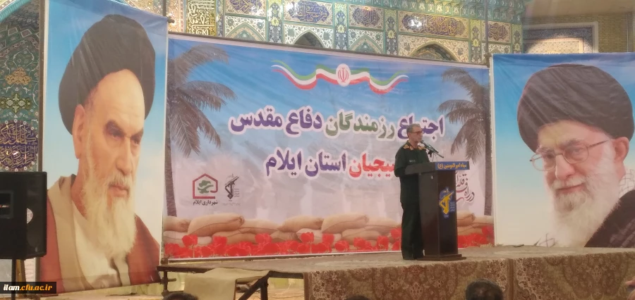 مراسم آغاز سال تحصیلی و گرامیداشت هفته دفاع مقدس با یاد یاران دانشجومعلم شهید در جوار مضجع شریف شهید گمنام دانشگاه فرهنگیان استان ایلام برگزار شد. 2