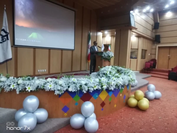 برگزاری آیین استقبال از نودانشجو معلمان پردیس امام جعفرصادق(علیه السلام) 2