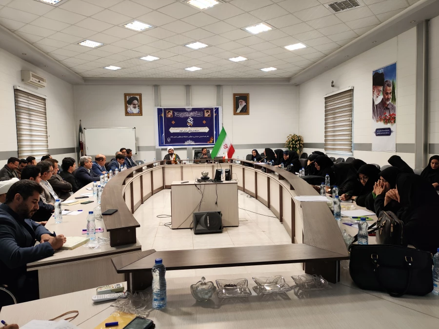 برگزاری دوره عروج، دفتر هم اندیشی استادان و نخبگان دانشگاه فرهنگیان استان ایلام 3