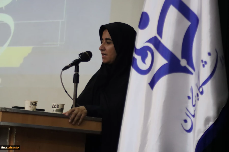 اقتدار امروز کشور نشئت گرفته از دانش جوانان کشور است که پرورش یافته کلاس درس معلمان هستند. 4