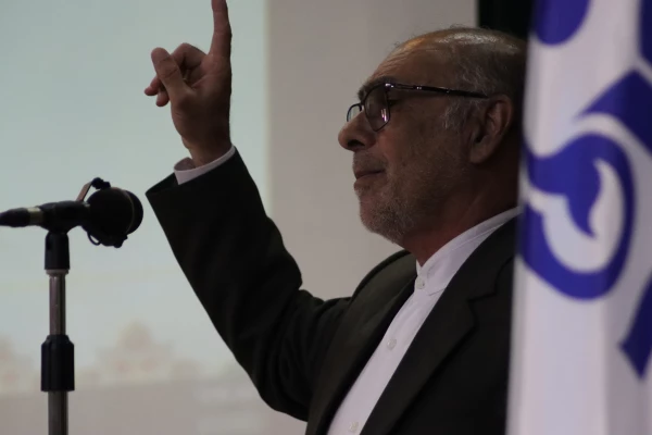 برگزاری آئین گرامیداشت روز معلم و دهه سرآمدی آموزش در دانشگاه فرهنگیان ایلام  3