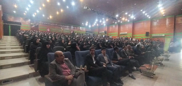 برگزاری آئین گرامیداشت روز معلم و دهه سرآمدی آموزش در دانشگاه فرهنگیان ایلام  15