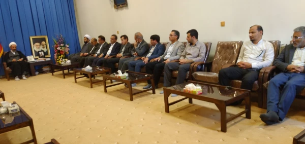 دیدار مسئولان، اساتید و کارکنان دانشگاه فرهنگیان ایلام با نماینده محترم ولی فقیه در استان و امام جمعه ایلام 5