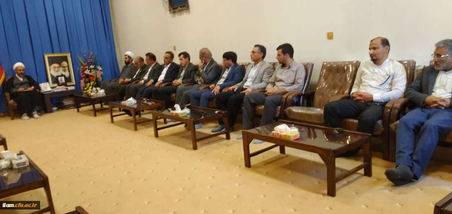 دیدار مسئولان، اساتید و کارکنان دانشگاه فرهنگیان ایلام با نماینده محترم ولی فقیه در استان و امام جمعه ایلام 5