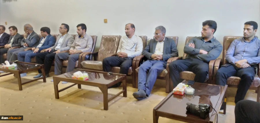 دیدار مسئولان، اساتید و کارکنان دانشگاه فرهنگیان ایلام با نماینده محترم ولی فقیه در استان و امام جمعه ایلام 6