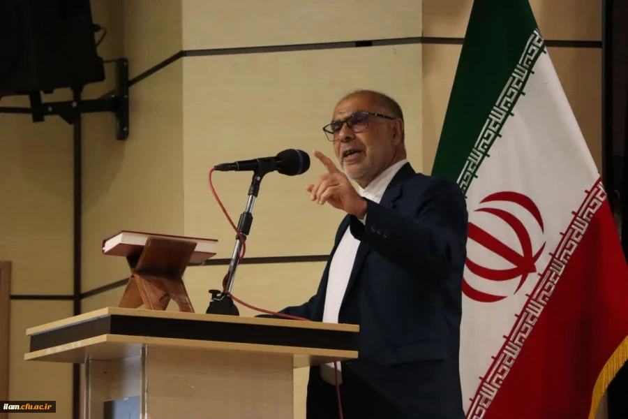 مراسم تجلیل از عوامل کارورزی در سال تحصیلی ۱۴۰۴-۱۴۰۳ دانشگاه فرهنگیان ایلام 2