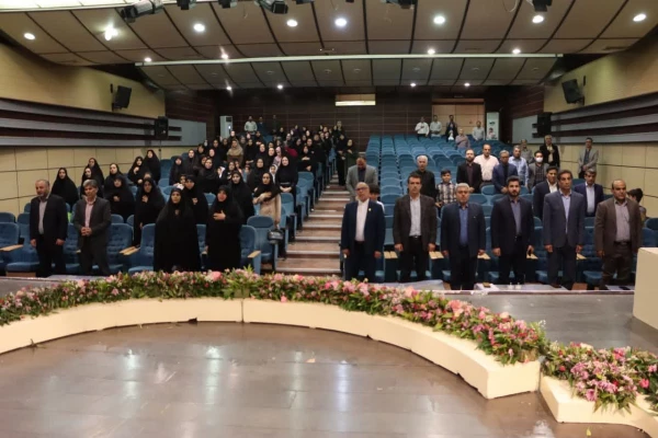 مراسم تجلیل از عوامل کارورزی در سال تحصیلی ۱۴۰۴-۱۴۰۳ دانشگاه فرهنگیان ایلام 3