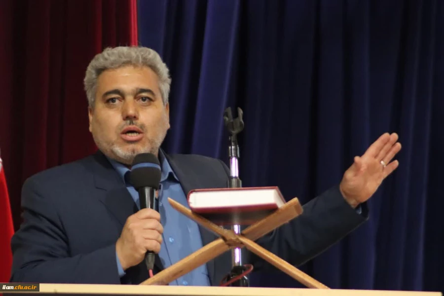 مراسم تجلیل از عوامل کارورزی در سال تحصیلی ۱۴۰۴-۱۴۰۳ دانشگاه فرهنگیان ایلام 7