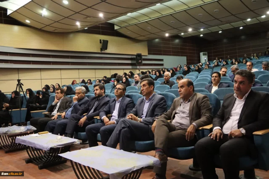 مراسم تجلیل از عوامل کارورزی در سال تحصیلی ۱۴۰۴-۱۴۰۳ دانشگاه فرهنگیان ایلام 8