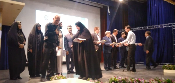 مراسم تجلیل از عوامل کارورزی در سال تحصیلی ۱۴۰۴-۱۴۰۳ دانشگاه فرهنگیان ایلام 10