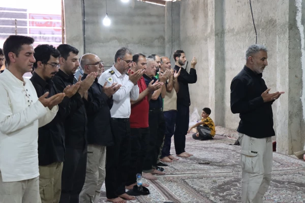 فعالیت شبانه روزی موکب الغدیر دانشگاه فرهنگیان ایلام 
 9