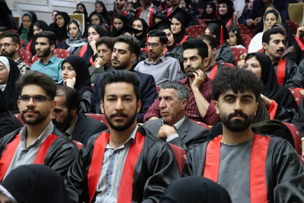 
برگزاری جشن دانش آموختگی دانشجومعلمان دانشگاه فرهنگیان استان ایلام 
 9