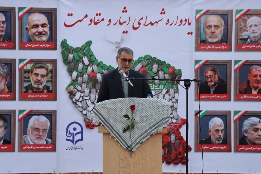 فرماندهی امامین انقلاب و حضور مردم در دو جنگ تحمیلی، باعث شکست دشمنان شد. 2