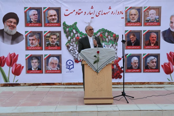 فرماندهی امامین انقلاب و حضور مردم در دو جنگ تحمیلی، باعث شکست دشمنان شد. 3