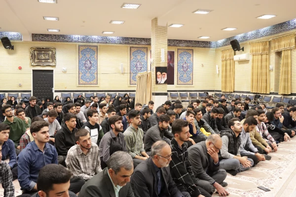 برگزاری دوره آموزشی و تربیتی معراج ویژه دانشگاه فرهنگیان ایلام در دفتر نماینده ولی فقیه در استان و امام جمعه ایلام 4