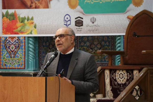 برگزاری دوره آموزشی و تربیتی معراج ویژه دانشگاه فرهنگیان ایلام در دفتر نماینده ولی فقیه در استان و امام جمعه ایلام 6