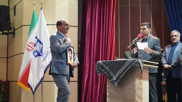 یاد و خاطره این شهدای دانشجومعلم باید به عنوان الگوهای عملی، به ویژه برای جامعه معلمان و تربیت یافتگان این حوزه، همواره زنده بماند. 15