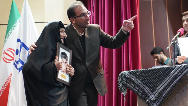 یاد و خاطره این شهدای دانشجومعلم باید به عنوان الگوهای عملی، به ویژه برای جامعه معلمان و تربیت یافتگان این حوزه، همواره زنده بماند. 16